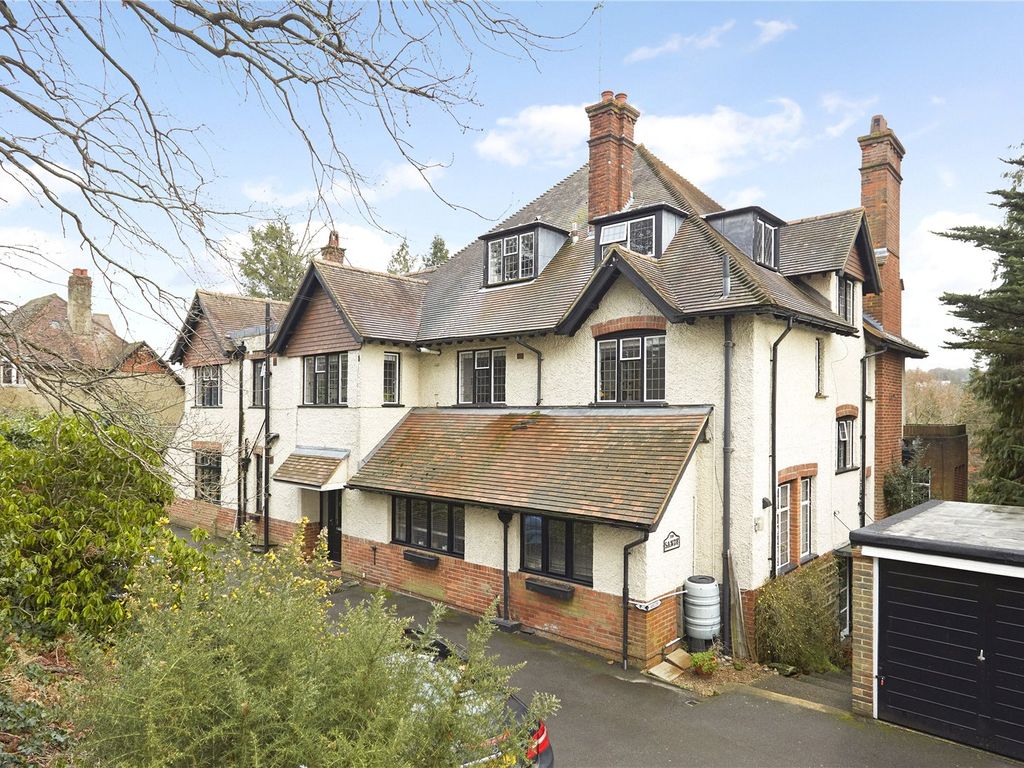 2 bed flat for sale in Bluehouse Lane, Oxted, Surrey RH8 Zoopla
