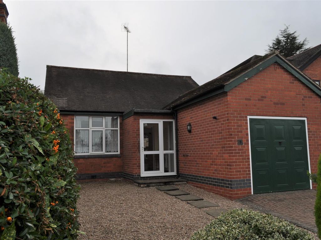 3 bed detached bungalow for sale in Kitling Greaves Lane, Horninglow