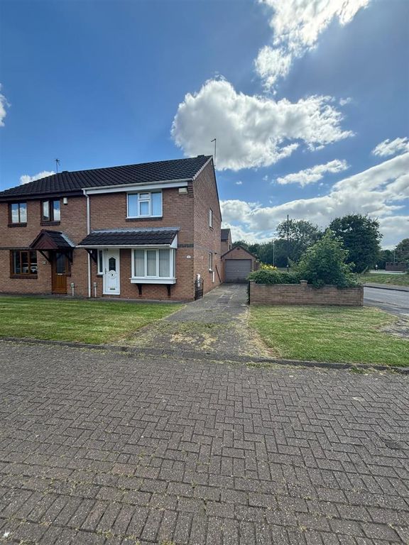 3 bed semidetached house to rent in Berryman Way, Hessle HU13, £950