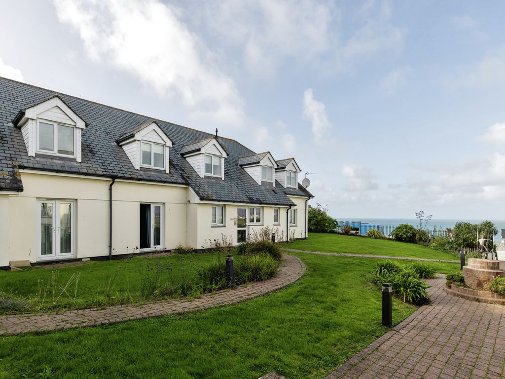 1 bed flat for sale in Pentire Heights, Pentire Avenue, Newquay