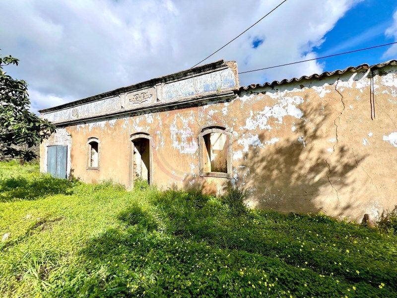 Land for sale in Santa Bárbara De Nexe, Faro, Faro, £209,340 Zoopla