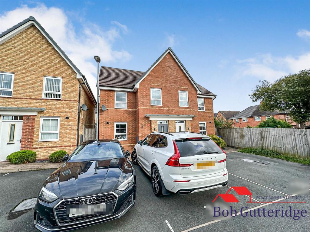 3 bed semidetached house for sale in Havilland Place, Meir, StokeOn
