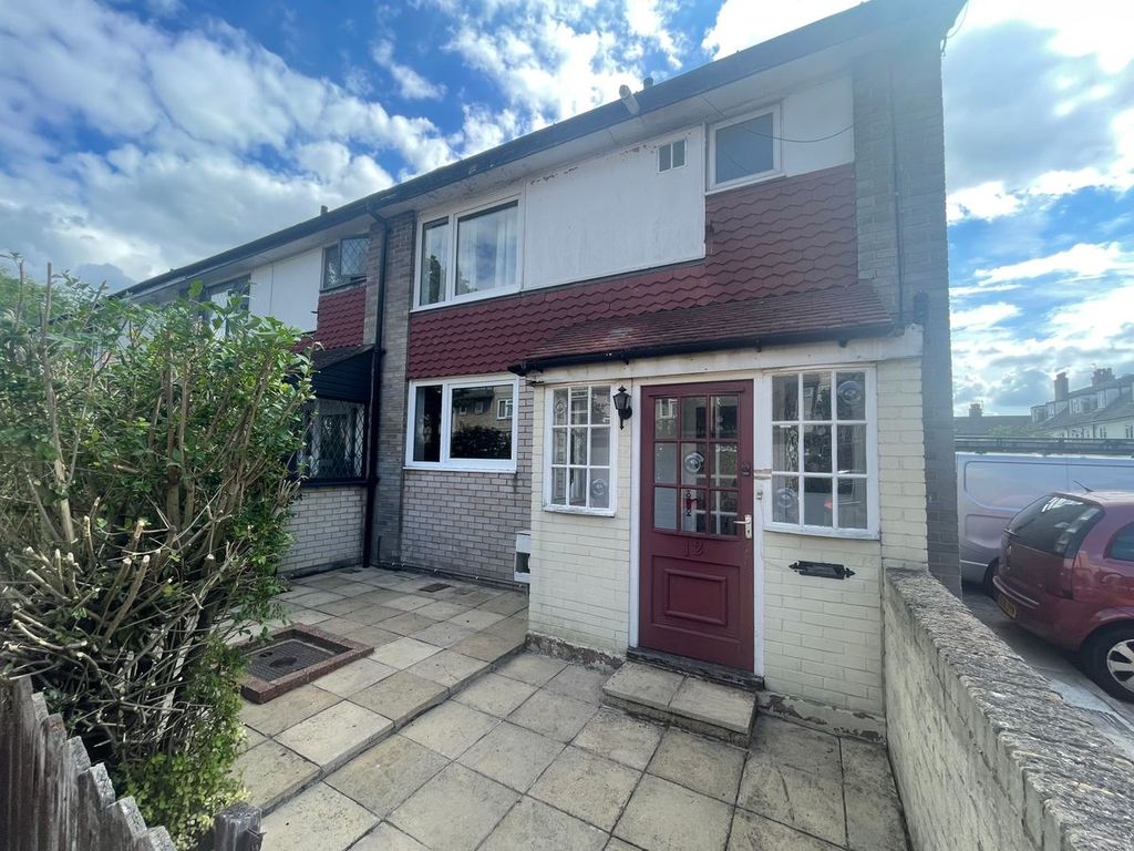 3 bed terraced house to rent in Foss Road, London SW17 Zoopla