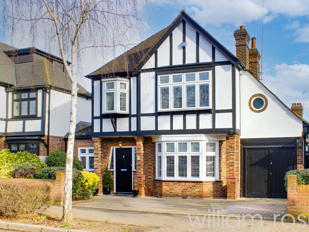 3 bed detached house for sale in Knighton Drive, Woodford Green IG8