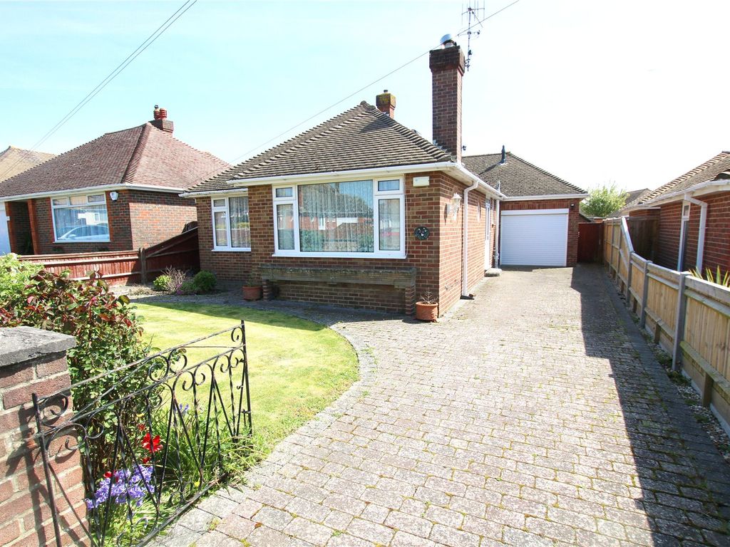 2 bed bungalow for sale in Exmoor Crescent, Worthing, West Sussex BN13