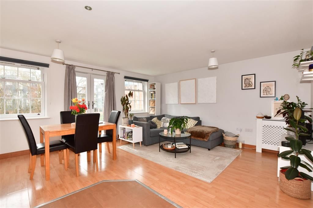 2 bed flat for sale in Waters Edge, Canterbury, Kent CT1 Zoopla
