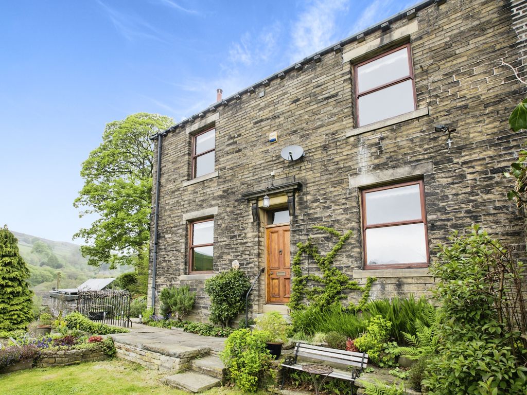 3 bed semidetached house for sale in Holme House Lane, Luddenden