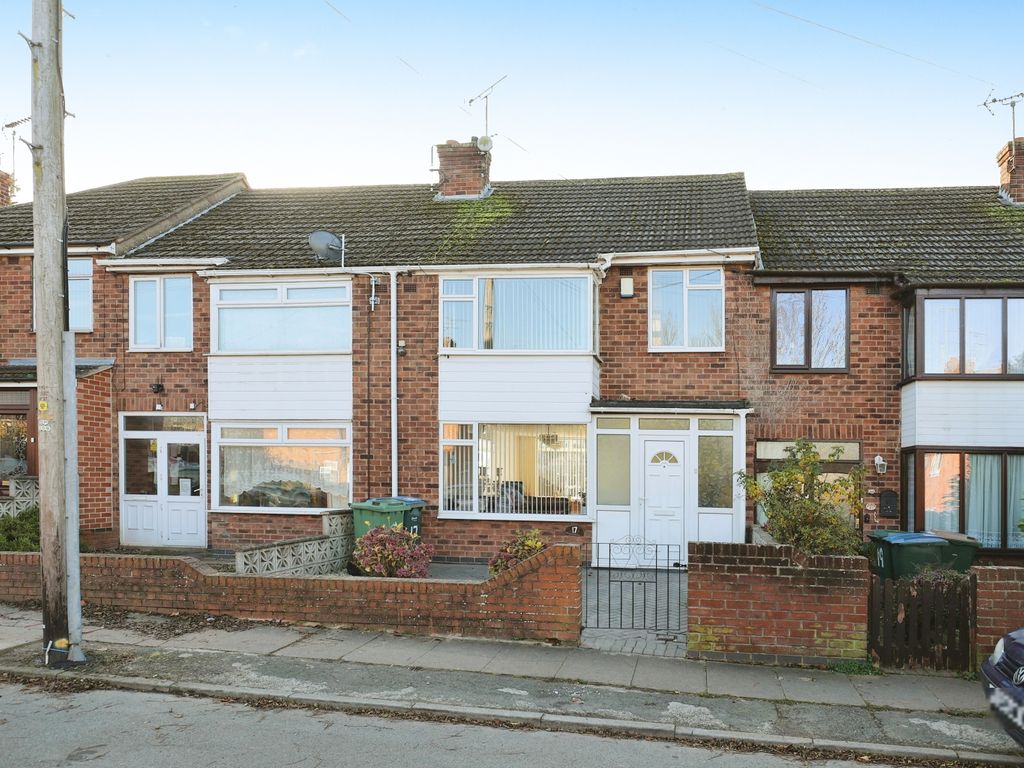 3 bed terraced house for sale in Sunnybank Avenue, Coventry, West