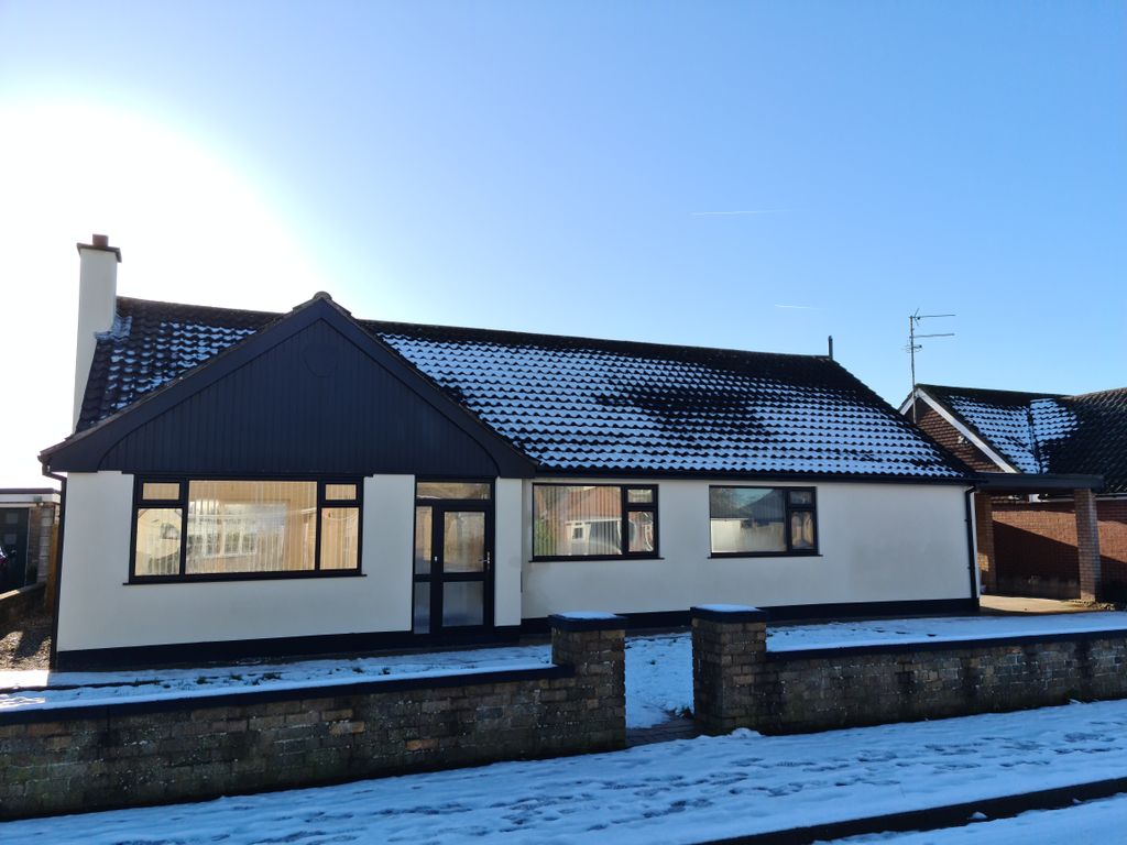 3 bed property for sale in 7 Sandylands Crescent, Church Lawton, Stoke