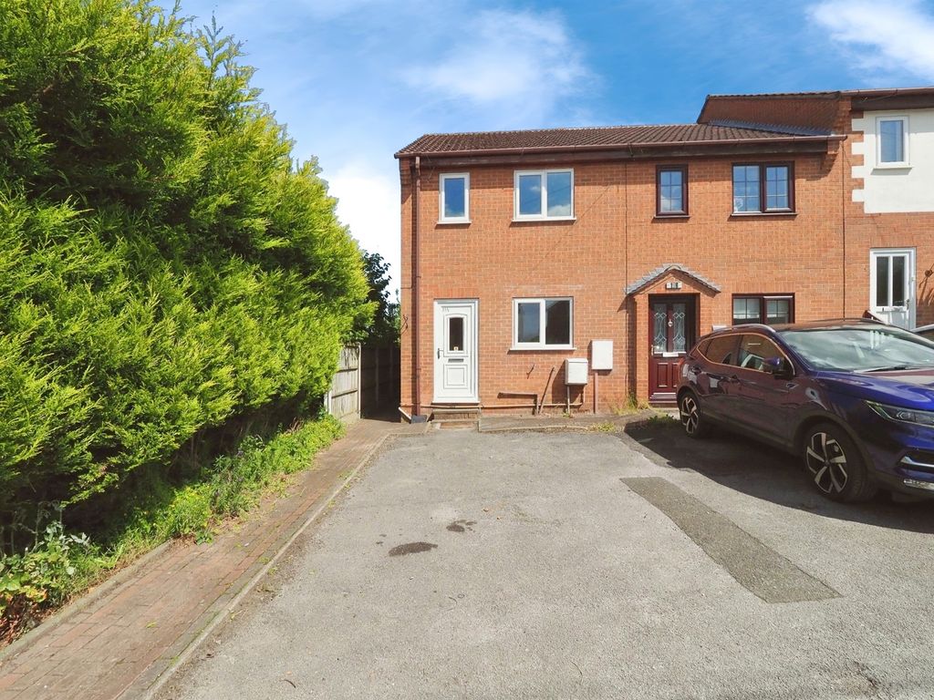 3 bed end terrace house for sale in High Street, Kilburn, Belper DE56