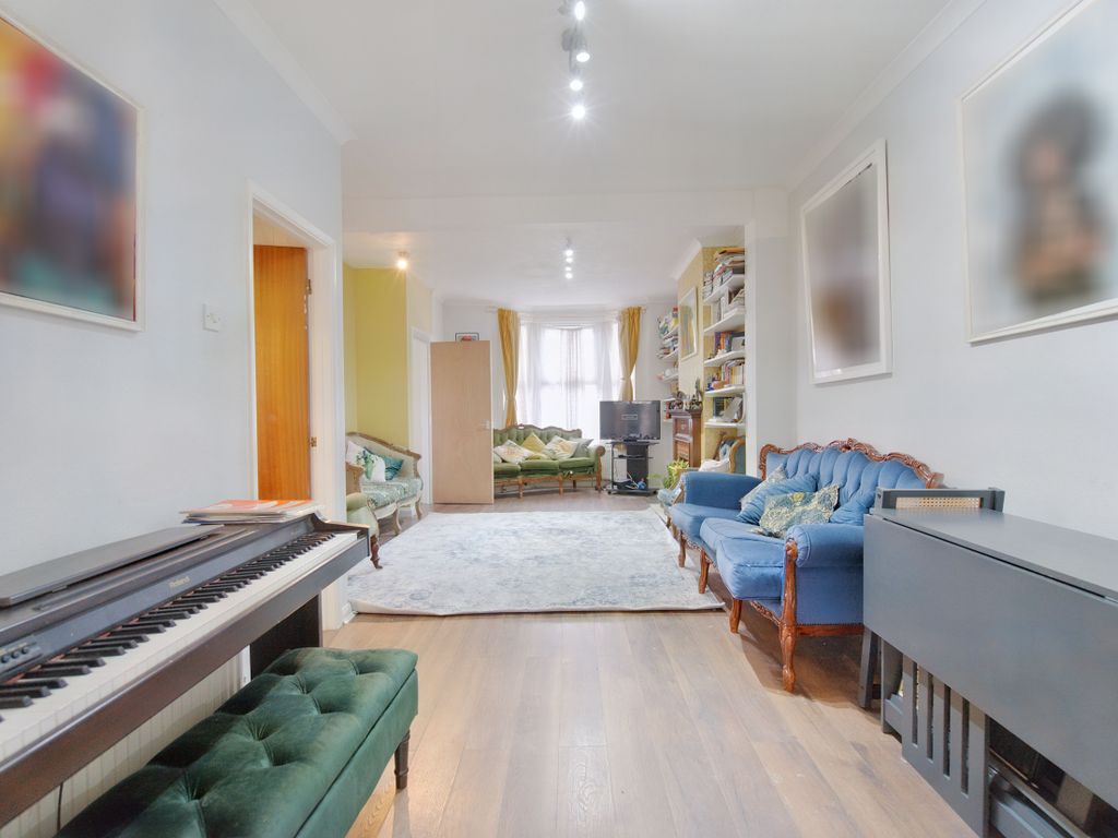 5 bed terraced house for sale in Stirling Road, London E13 Zoopla