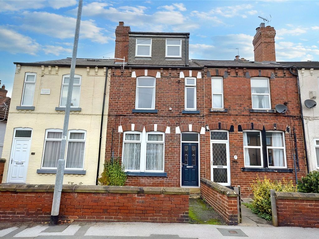 3 bed terraced house for sale in Station Road, Kippax, Leeds LS25, £