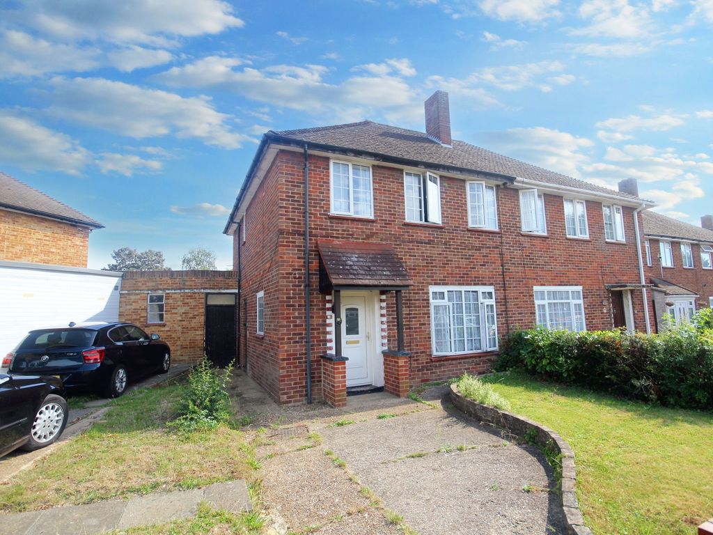 3 bed semidetached house for sale in The Larches, Uxbridge UB10, £