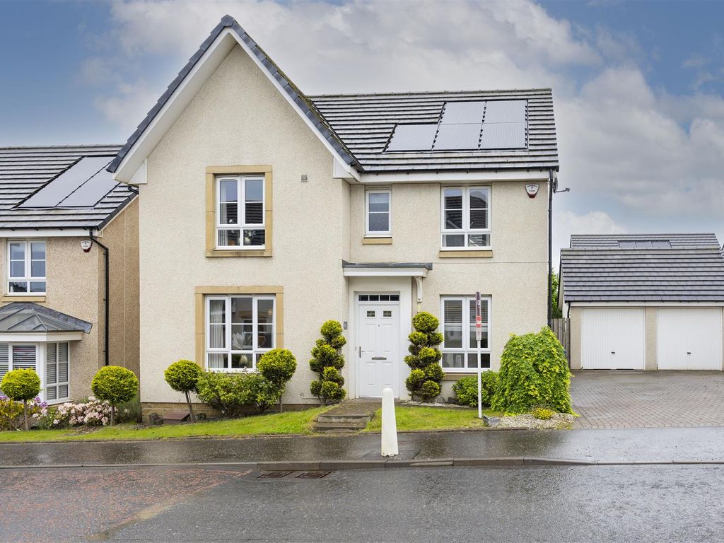 4 bed detached house for sale in Auchinleck Road, Glasgow G33, £355,000