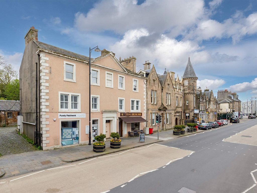 3 bed flat for sale in High Street, Linlithgow EH49, £275,000 Zoopla