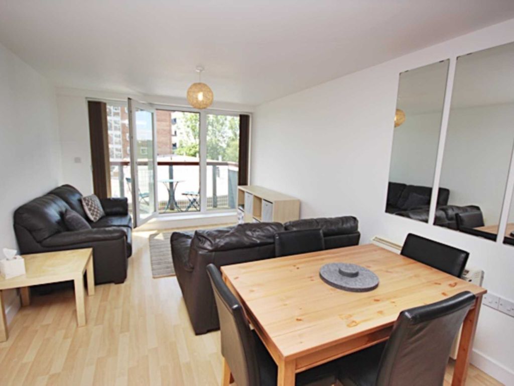 1 bed flat to rent in Lakeside Rise, Blackley M9 Zoopla