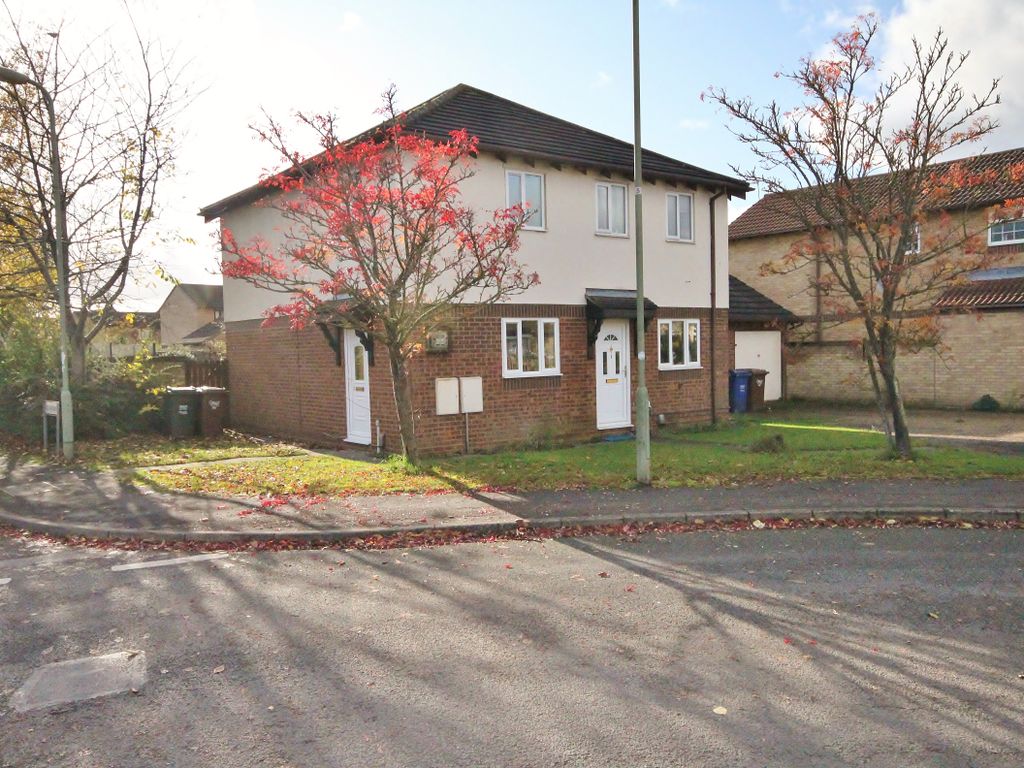 2 bed semidetached house to rent in Willow Drive, Bicester OX26 Zoopla