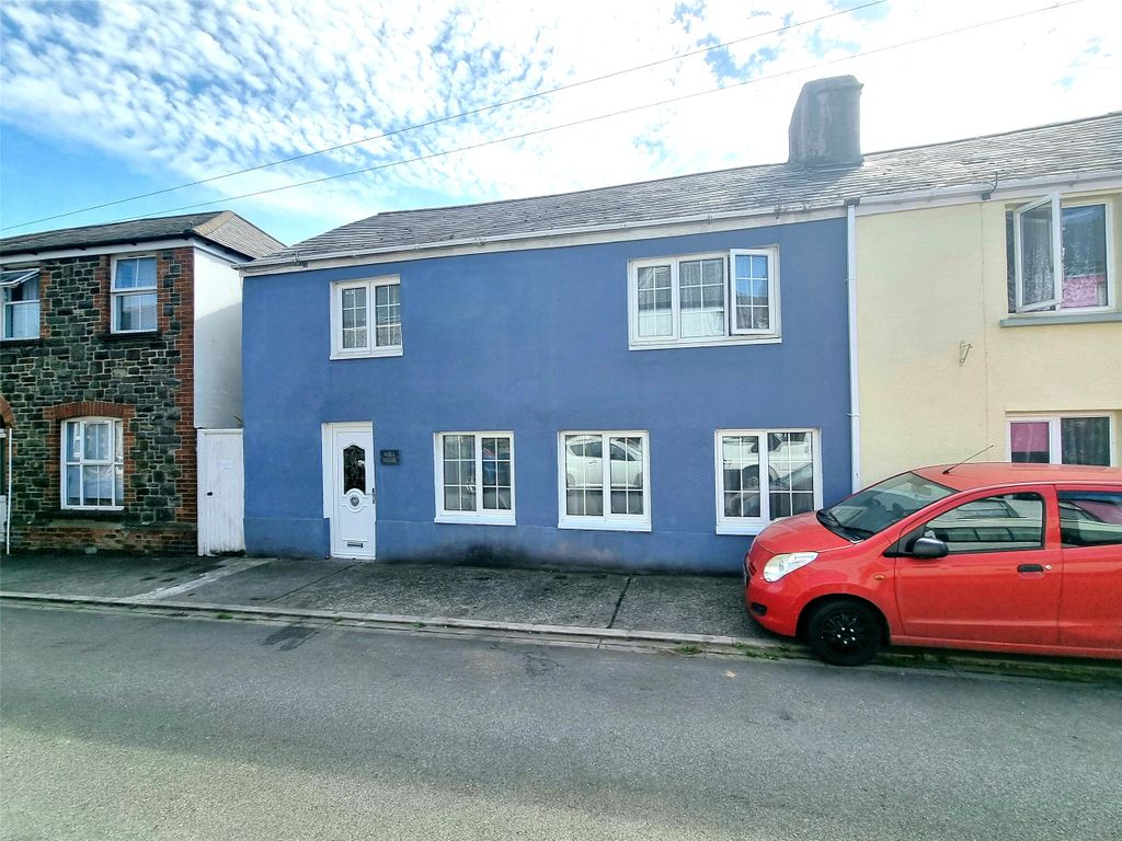 5 bed terraced house for sale in Well Street, Torrington, Devon EX38, £