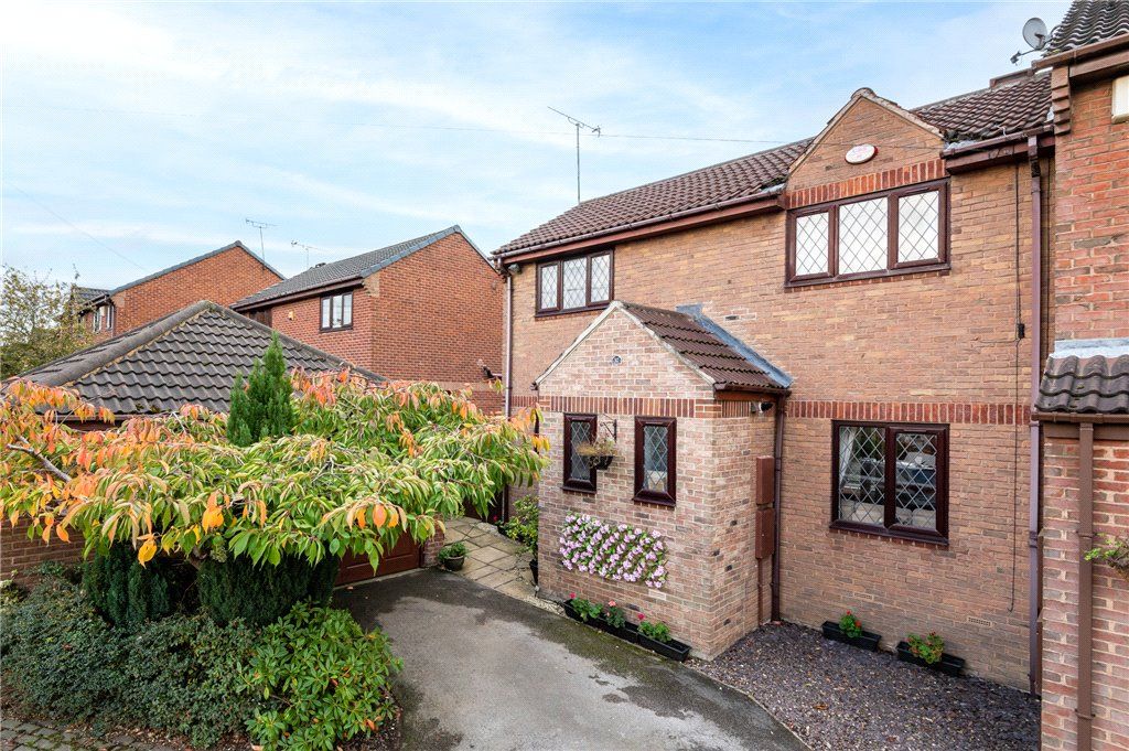 Topcliffe Grove, Morley, Leeds, West Yorkshire LS27