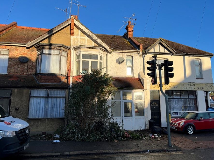 3 bed terraced house for sale in 537 Fairfax Drive, WestcliffOnSea