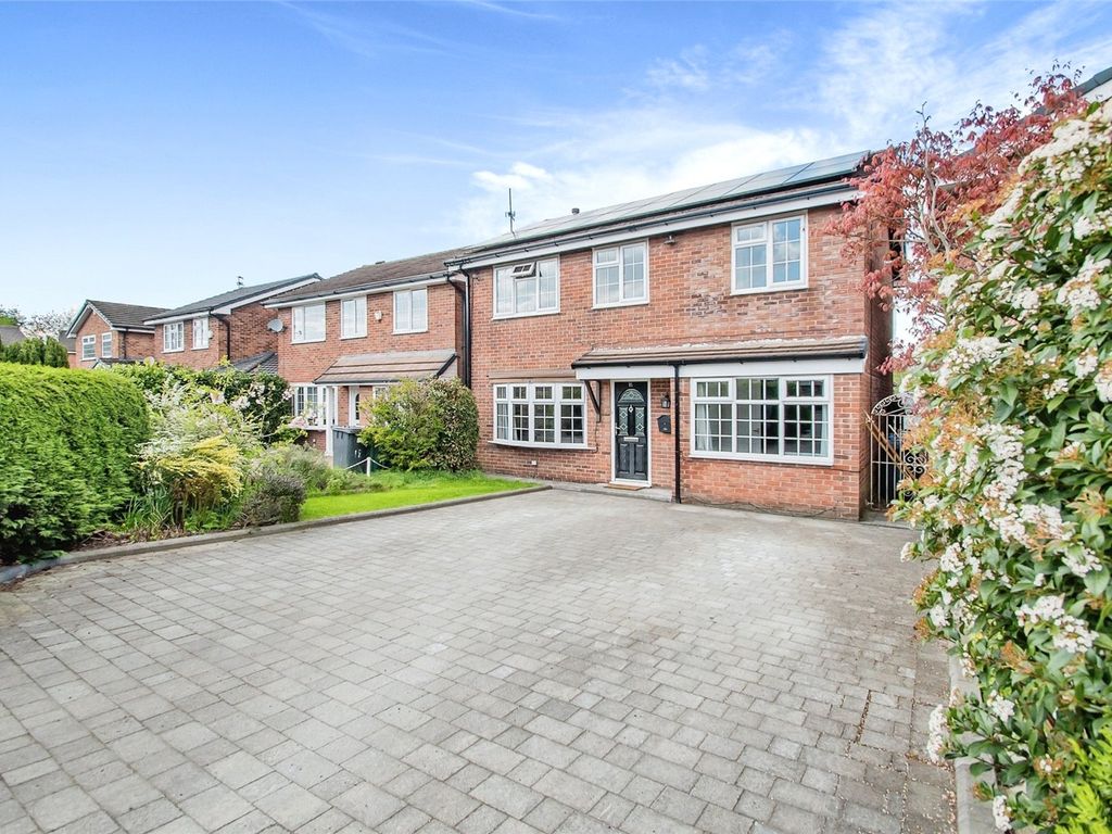 4 bed detached house for sale in Caton Close, Bury, Greater Manchester