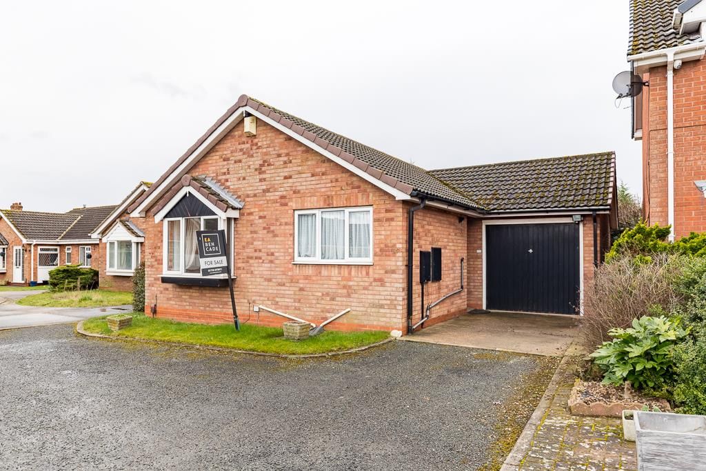 2 bed detached bungalow for sale in Balliol Drive, Bottesford