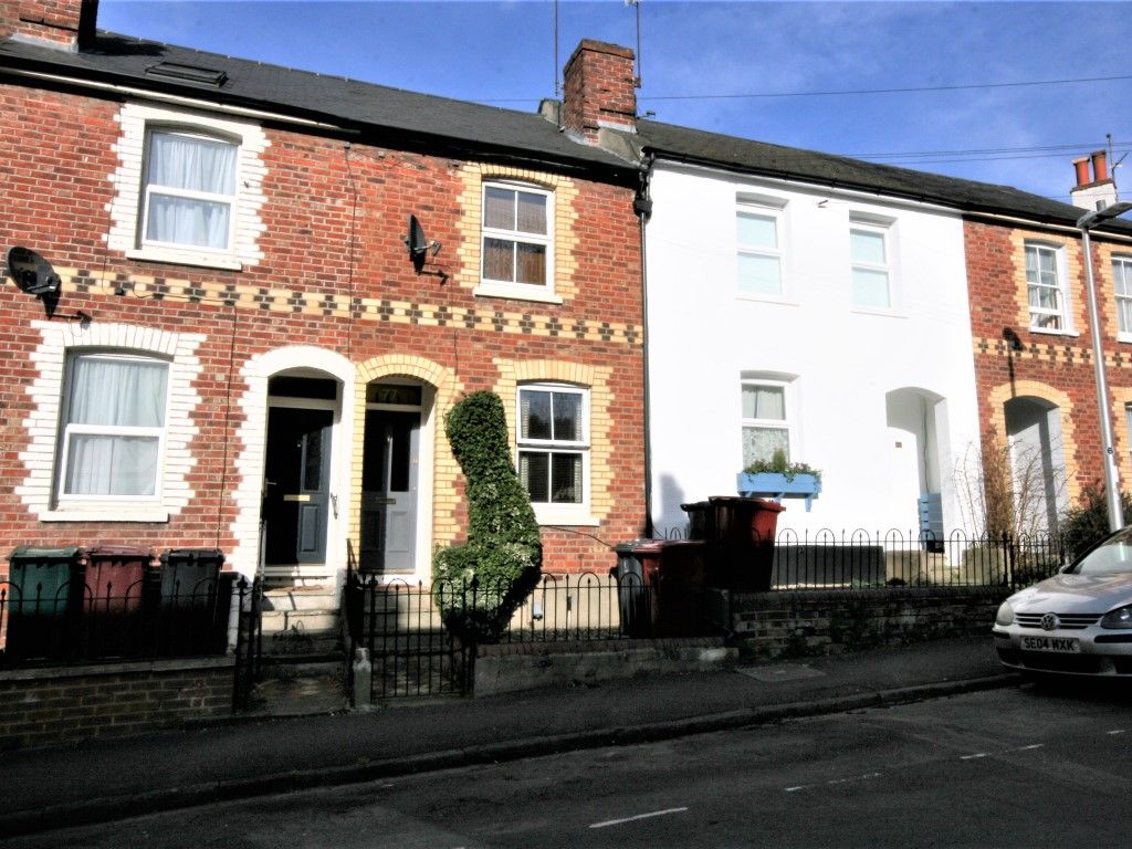 2 bed terraced house to rent in Alpine Street, Reading, Reading RG1, £
