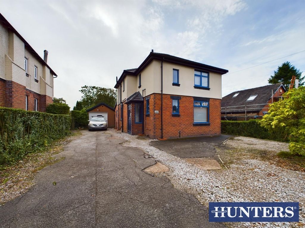 3 bed property for sale in Werrington Road, Bucknall, StokeOnTrent