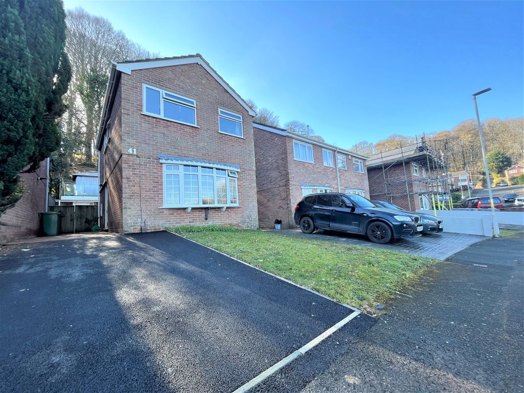 3 bed detached house for sale in Southgate Avenue, Plymstock, Plymouth