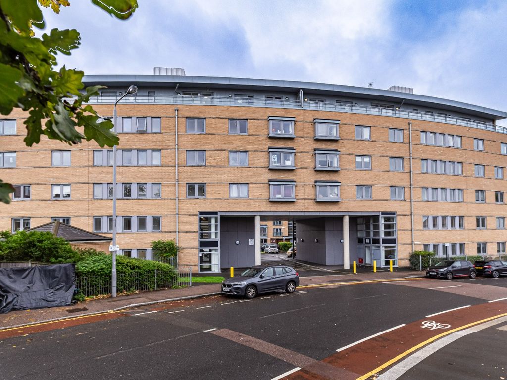 2 bed flat for sale in Whitehouse, 38 Leyton Green Road, Leyton E10, £