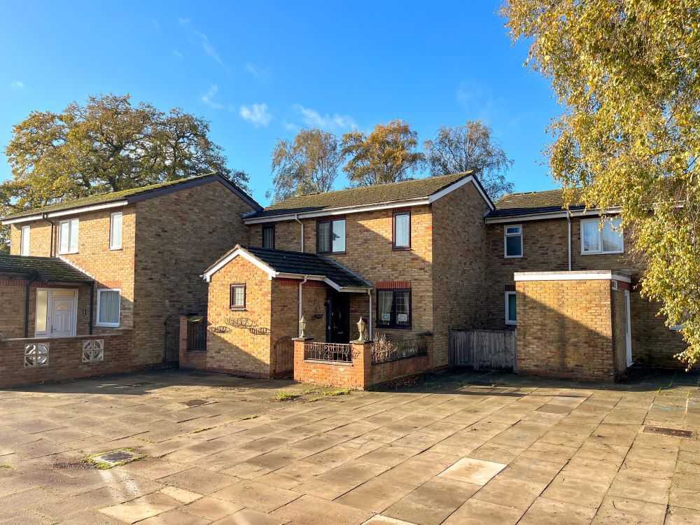 3 bed terraced house for sale in Cowper Close, Chertsey KT16, £405,000