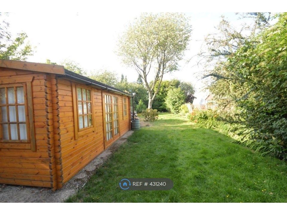 Room to rent in Cressex Road, High HP12 Zoopla