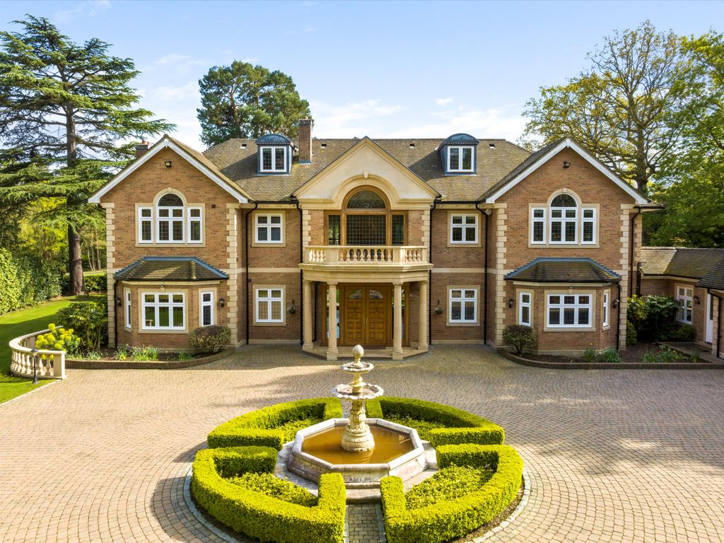 7 bed detached house for sale in Chestnut Avenue, Wentworth, Virginia