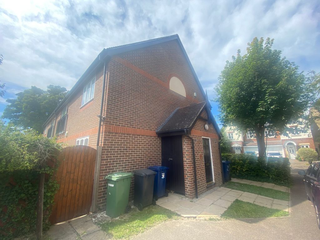 2 bed flat to rent in Mariners Way, Cambridge CB4, £1,545 pcm Zoopla