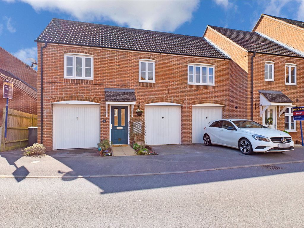 2 bed flat for sale in Kirby Drive, Bramley, Tadley RG26 Zoopla