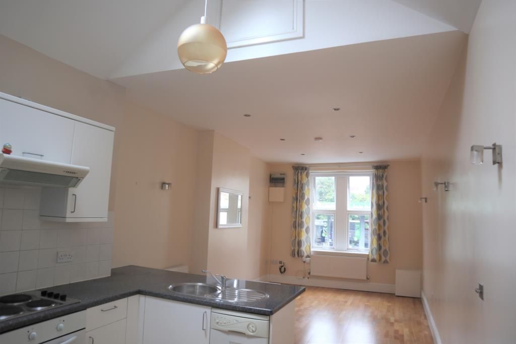 1 bed flat to rent in 207 Flat A, Gloucester Road, Bristol