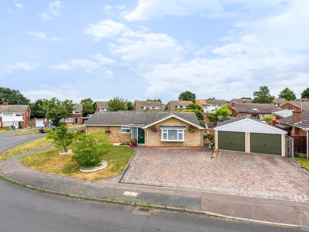 2 bed detached bungalow for sale in Regent Drive, Maidstone ME15 Zoopla