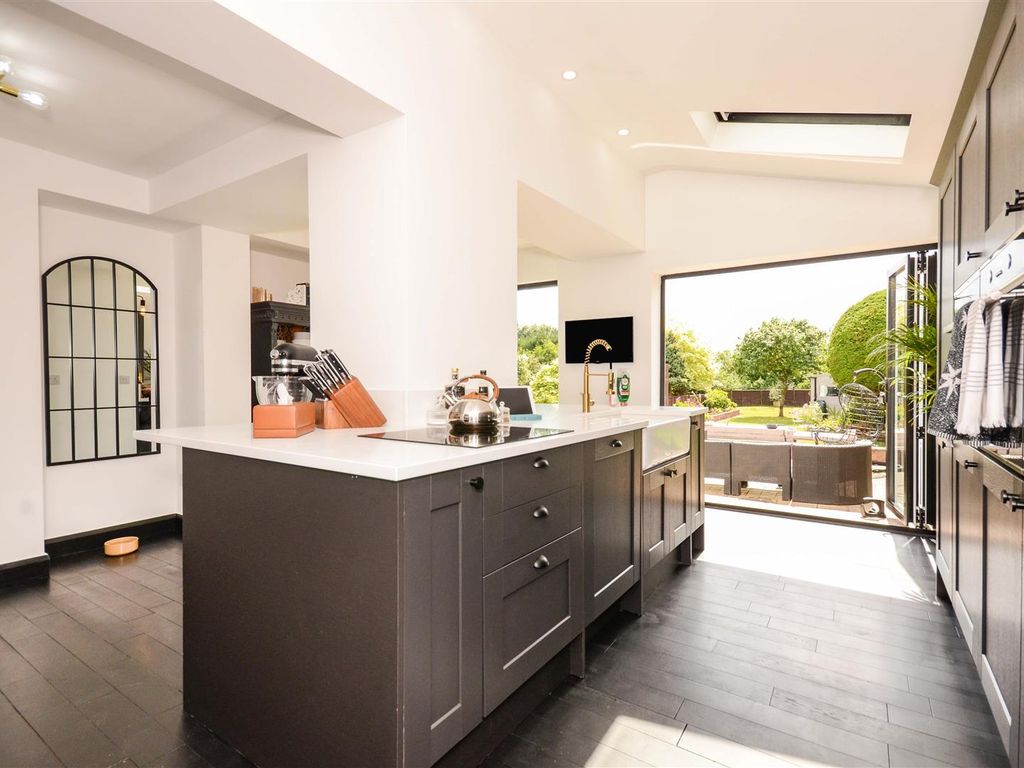 Elwood Road, Bradway S17  