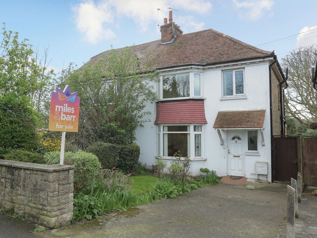 3 bed semidetached house for sale in College Road, Margate CT9, £