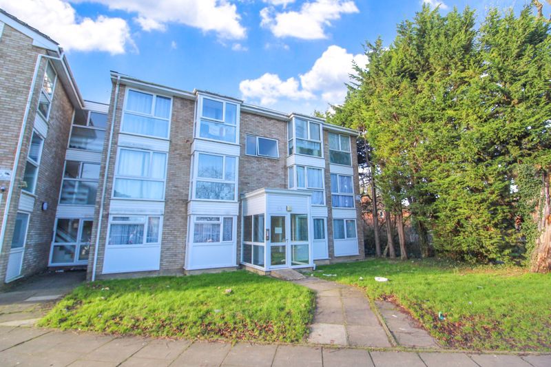 Vincent Road, Luton LU4  