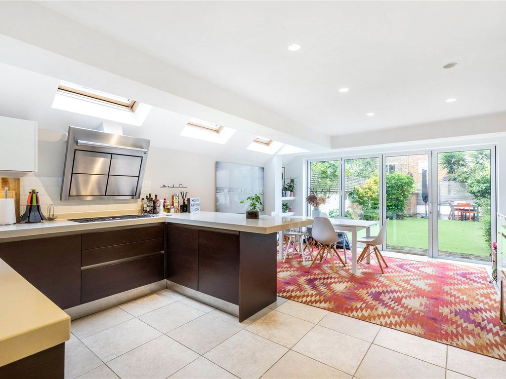 4 bed detached house for sale in Stephendale Road, Fulham, London SW6