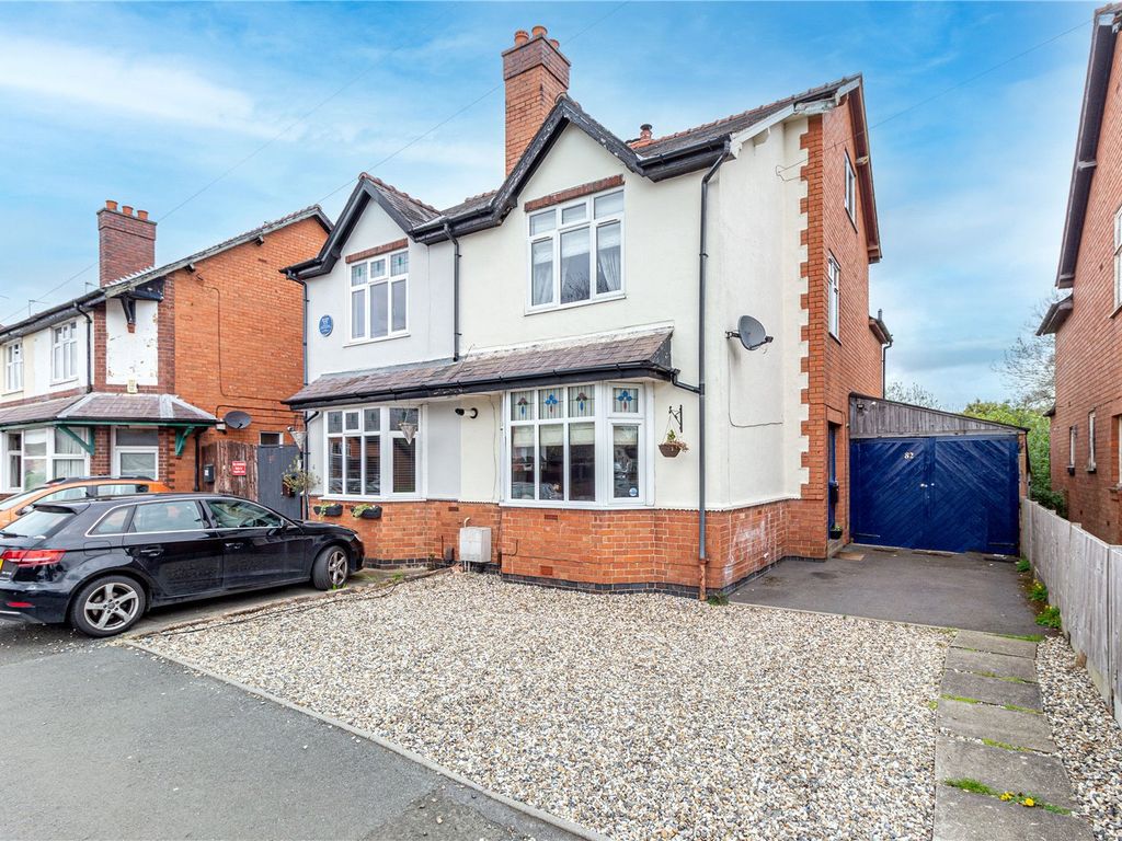 3 bed semidetached house for sale in Birchfield Road, Headless Cross