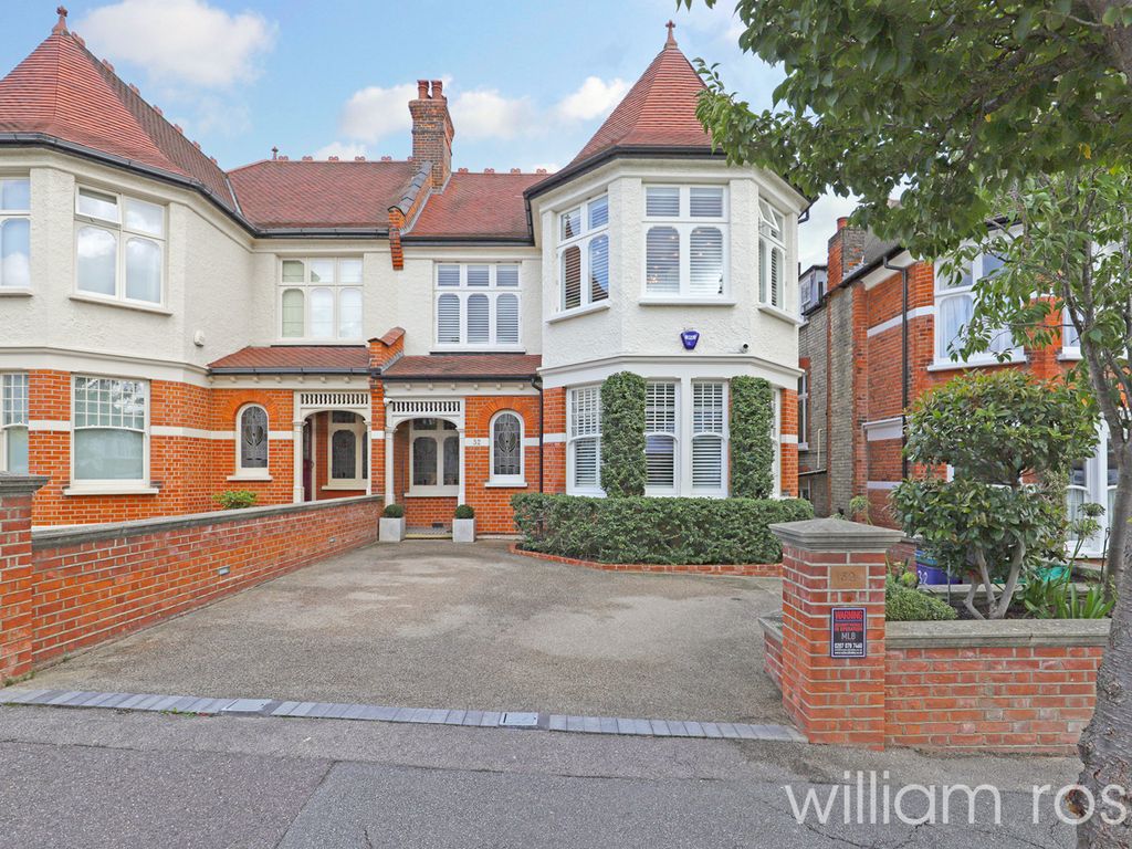 5 Bed Semi Detached House For Sale In Queens Avenue Woodford Green Ig8