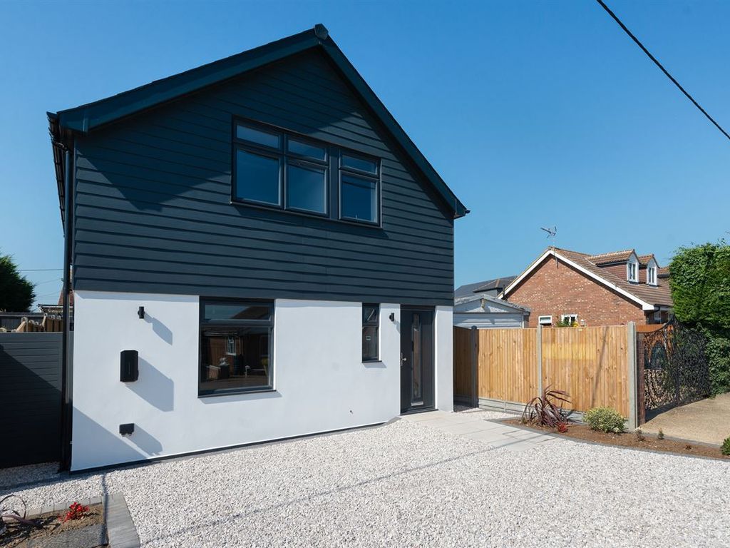 3 bed detached house for sale in St. Marys Grove, Seasalter, Whitstable