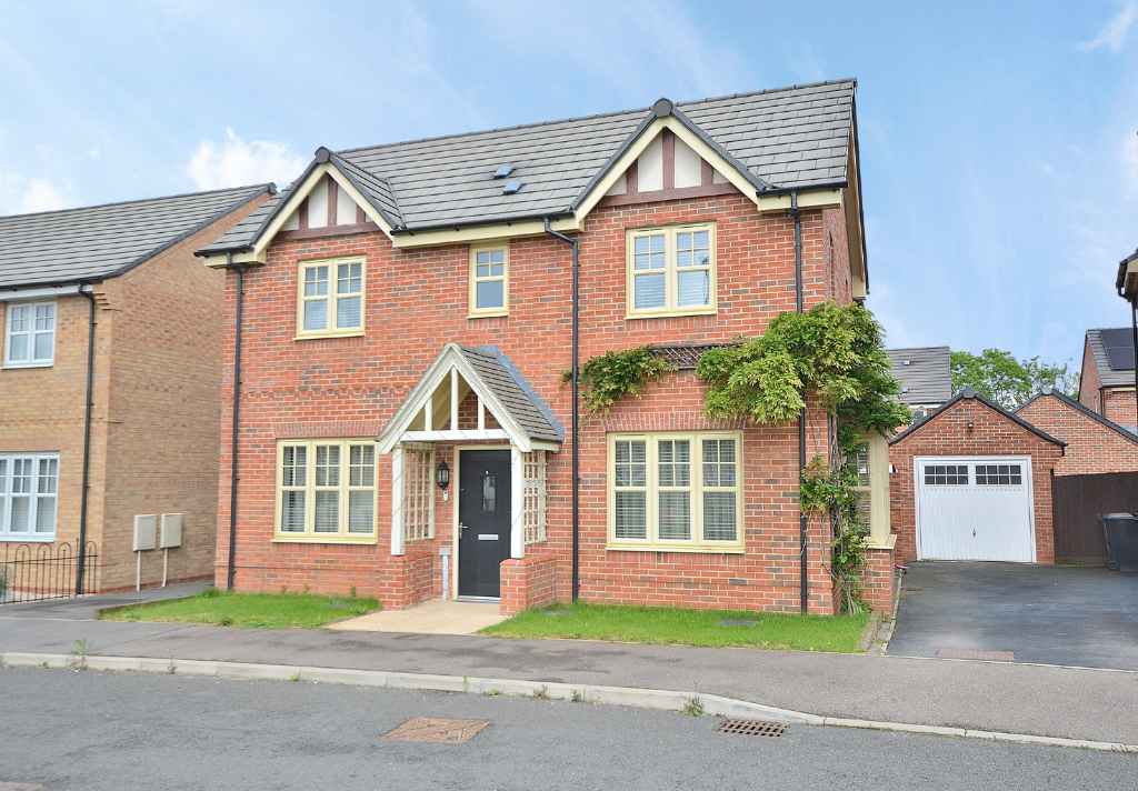 4 bed detached house for sale in Hanging Barrows, Boughton, Northampton
