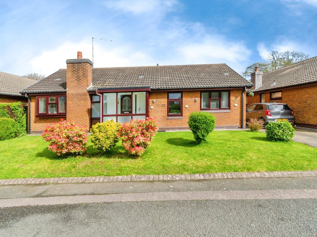 3 bed bungalow for sale in Stonnall Gate, Walsall, West Midlands WS9, £