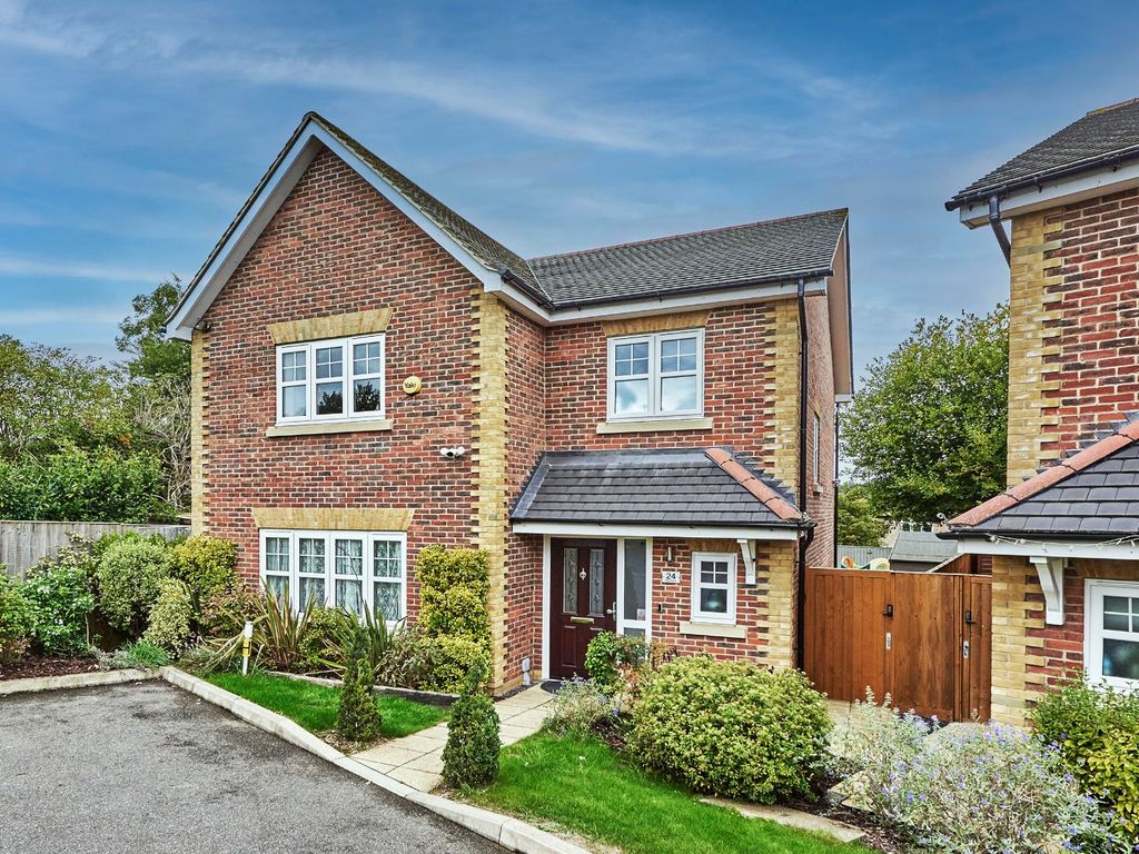 4 bed detached house for sale in High Grove, St. Albans, Hertfordshire