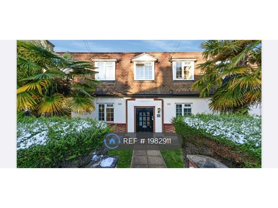 2 bed flat to rent in Beresford Road, New Malden KT3, £1,900 pcm Zoopla