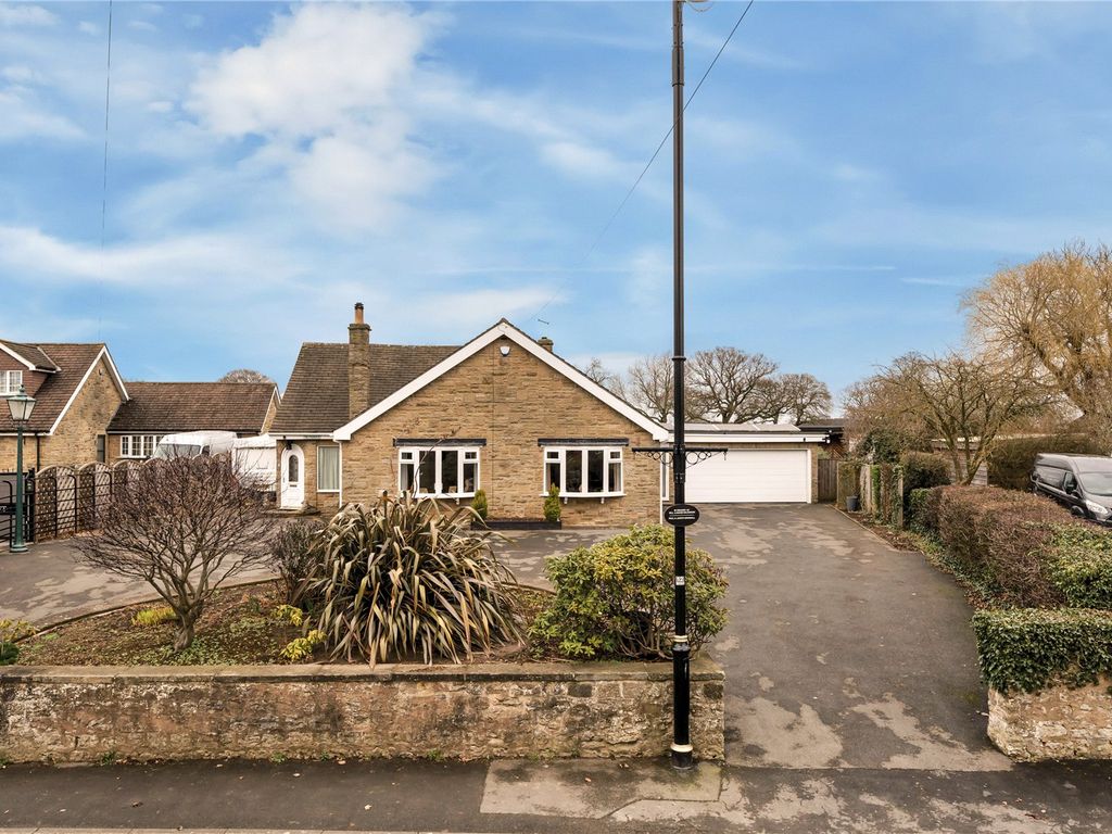 4 bed detached house for sale in Main Street, Scholes, Leeds, West