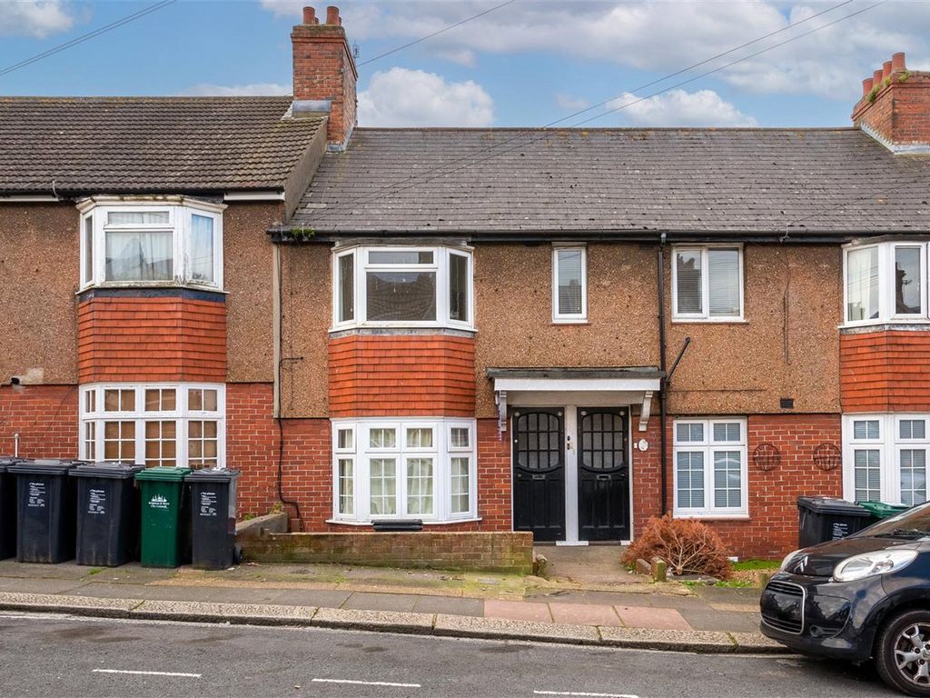 2 bed flat for sale in Ladysmith Road, Brighton BN2 Zoopla